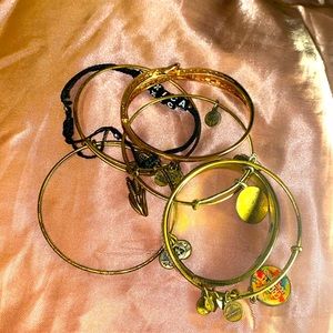 7 piece bundle bracelets